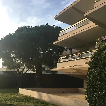 Zen Garden Pool,3bedrooms, Beach800m,box&wifi Apartment Antibes