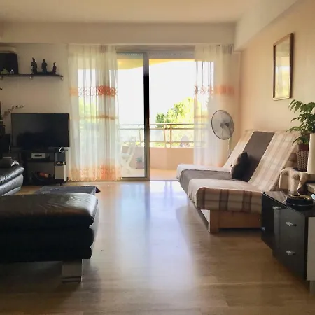 Zen Garden Pool,3bedrooms, Beach800m,box&wifi
